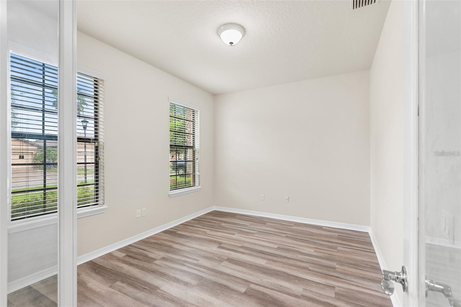 2236 LANDSIDE DR, VALRICO, FL, 33594