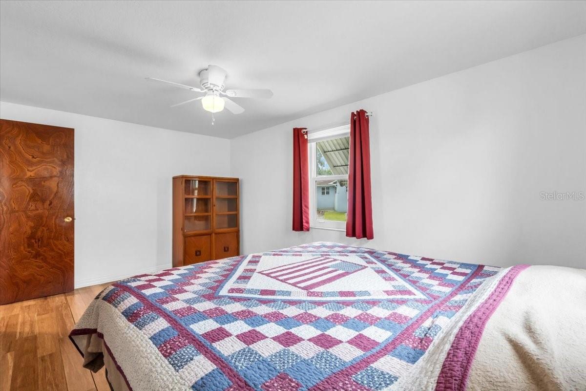 5401 MAC ARTHUR AVE, NEW PORT RICHEY, FL, 34652