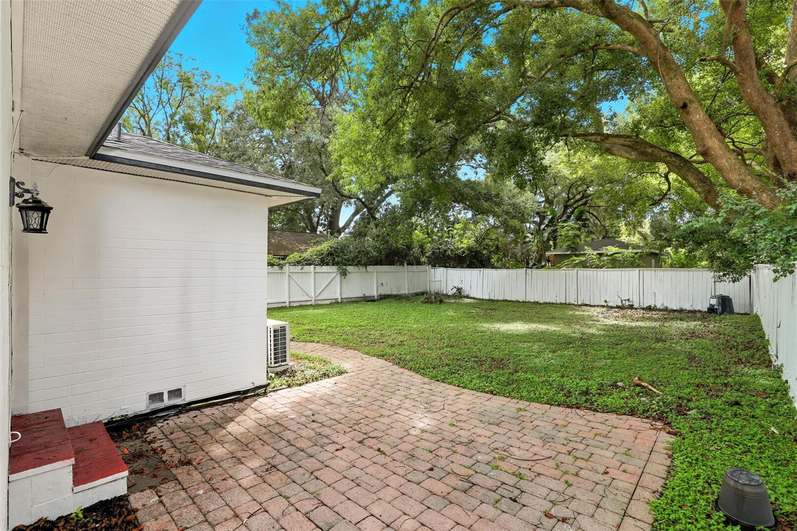 110 W PAR ST, ORLANDO, FL, 32804