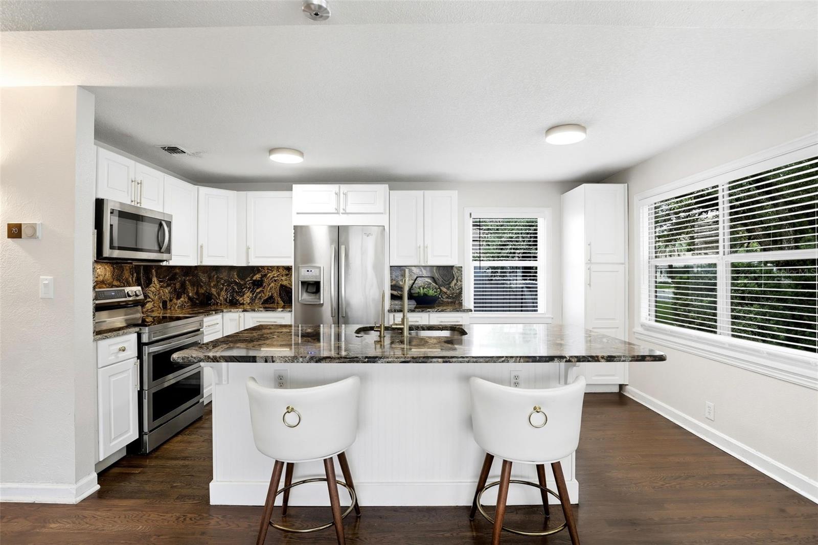 110 W PAR ST, ORLANDO, FL, 32804