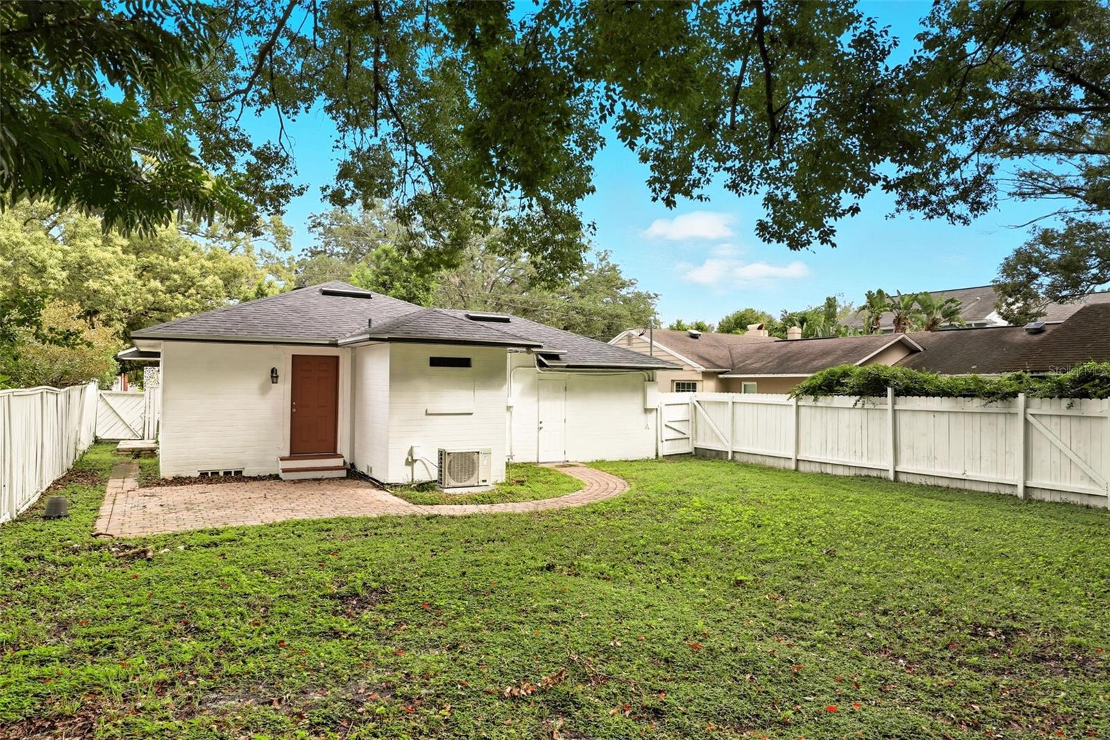 110 W PAR ST, ORLANDO, FL, 32804