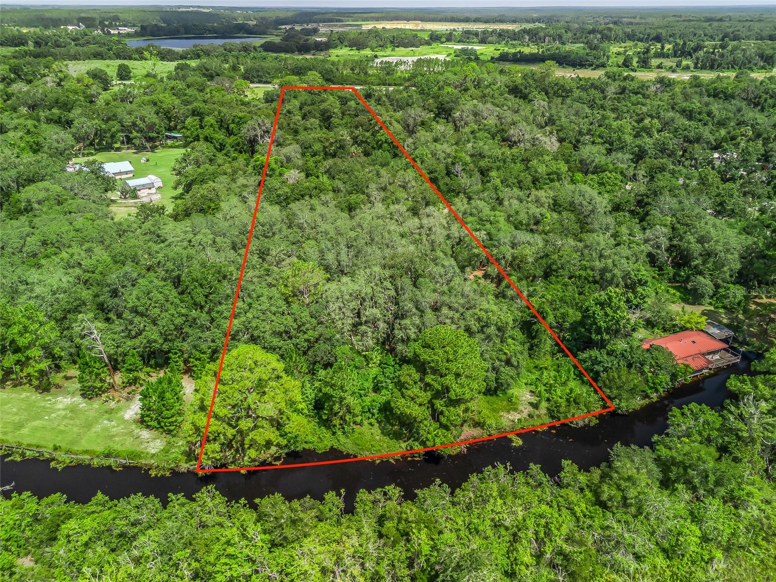 18470 SE HIGHWAY 42, WEIRSDALE, FL, 32195