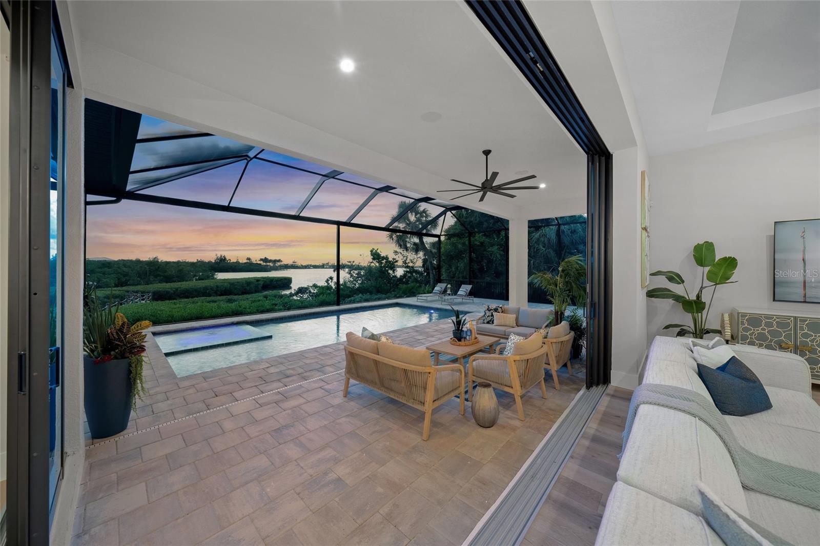 1109 BAYSHORE RD, NOKOMIS, FL, 34275