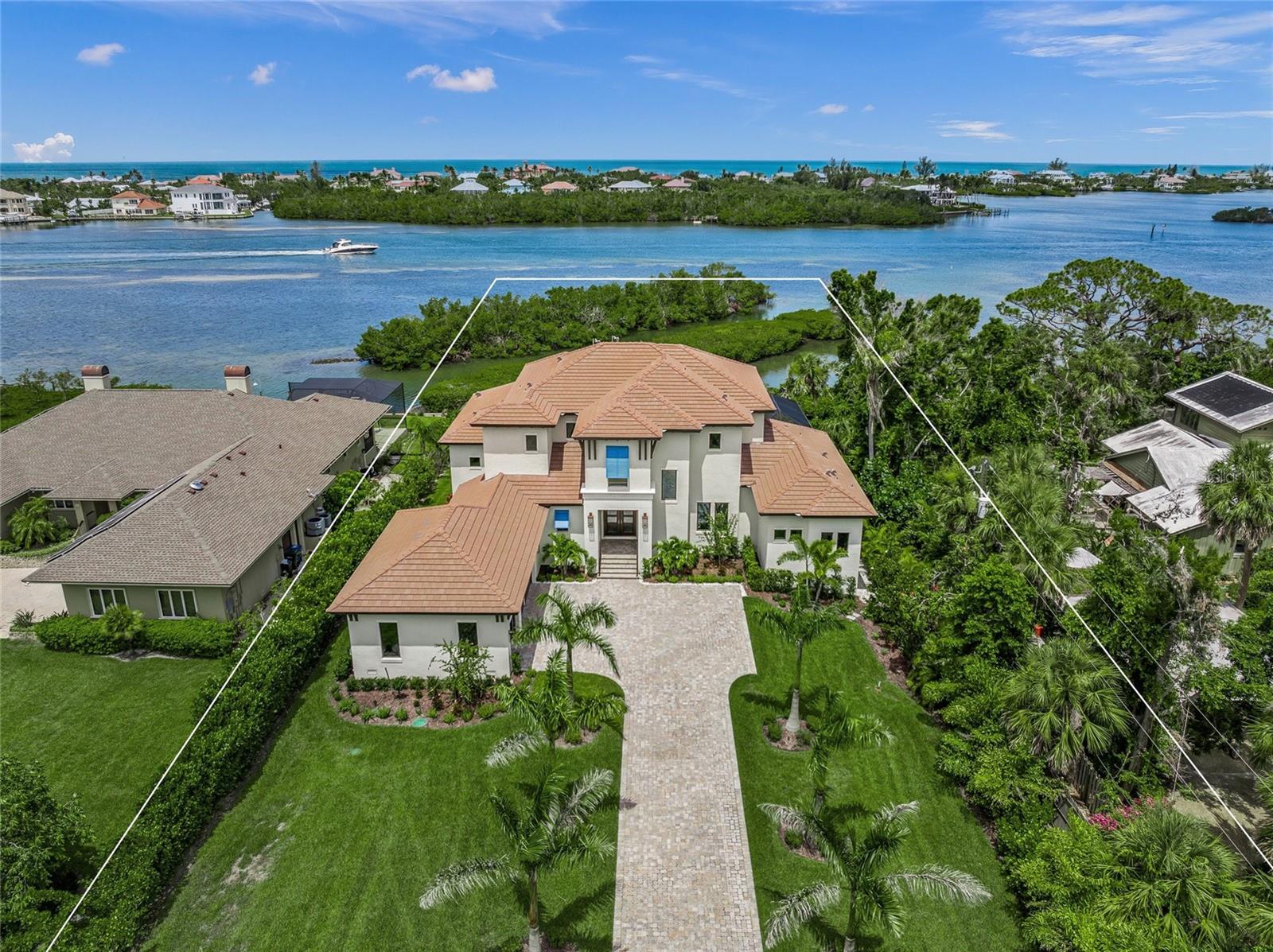 1109 BAYSHORE RD, NOKOMIS, FL, 34275