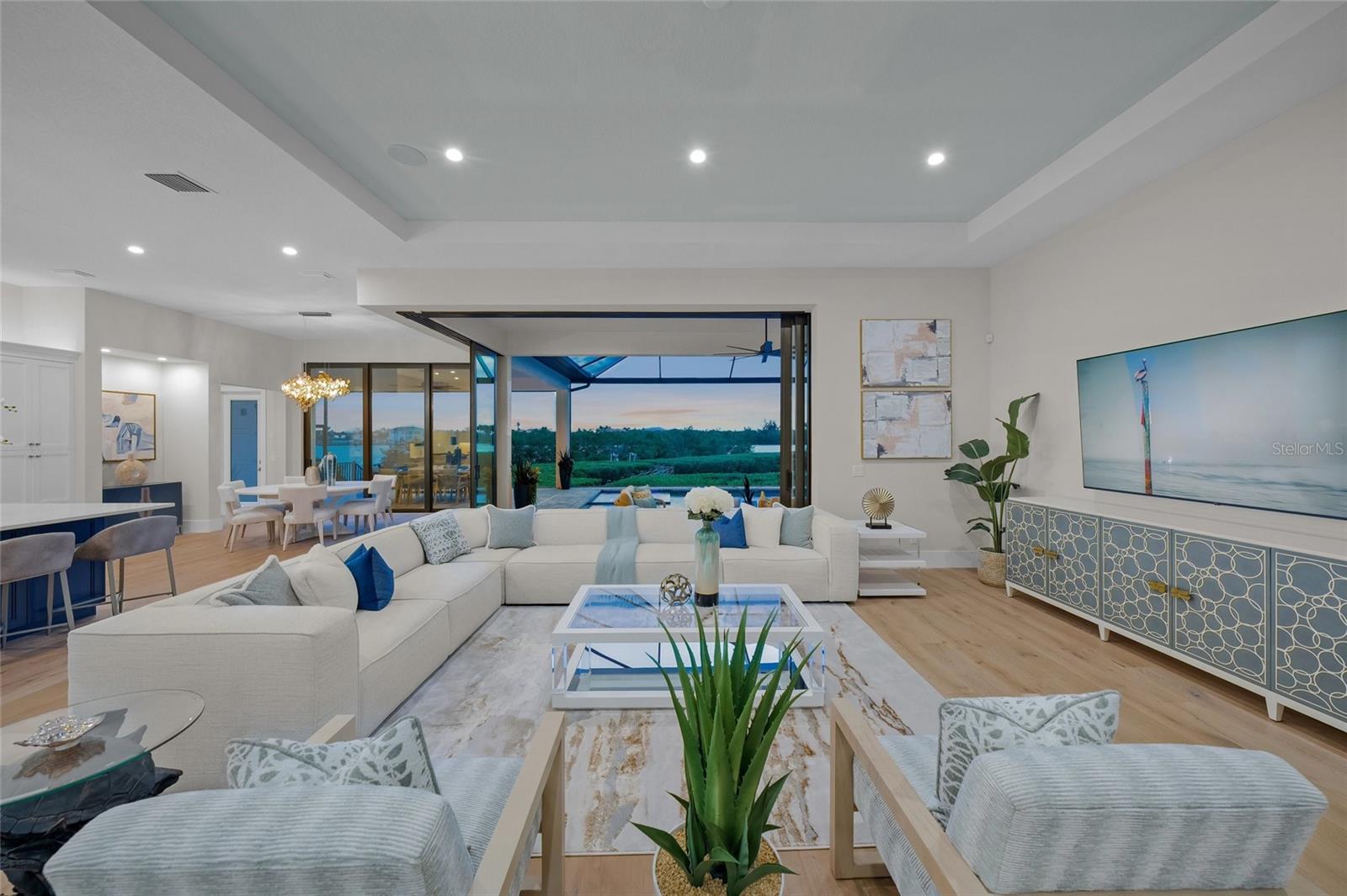 1109 BAYSHORE RD, NOKOMIS, FL, 34275