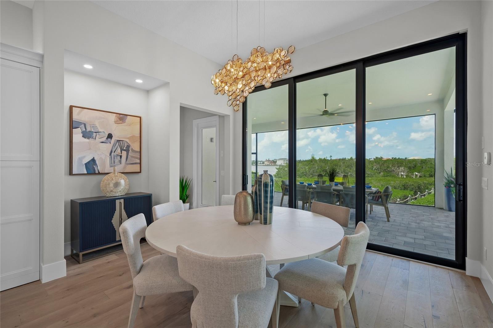 1109 BAYSHORE RD, NOKOMIS, FL, 34275