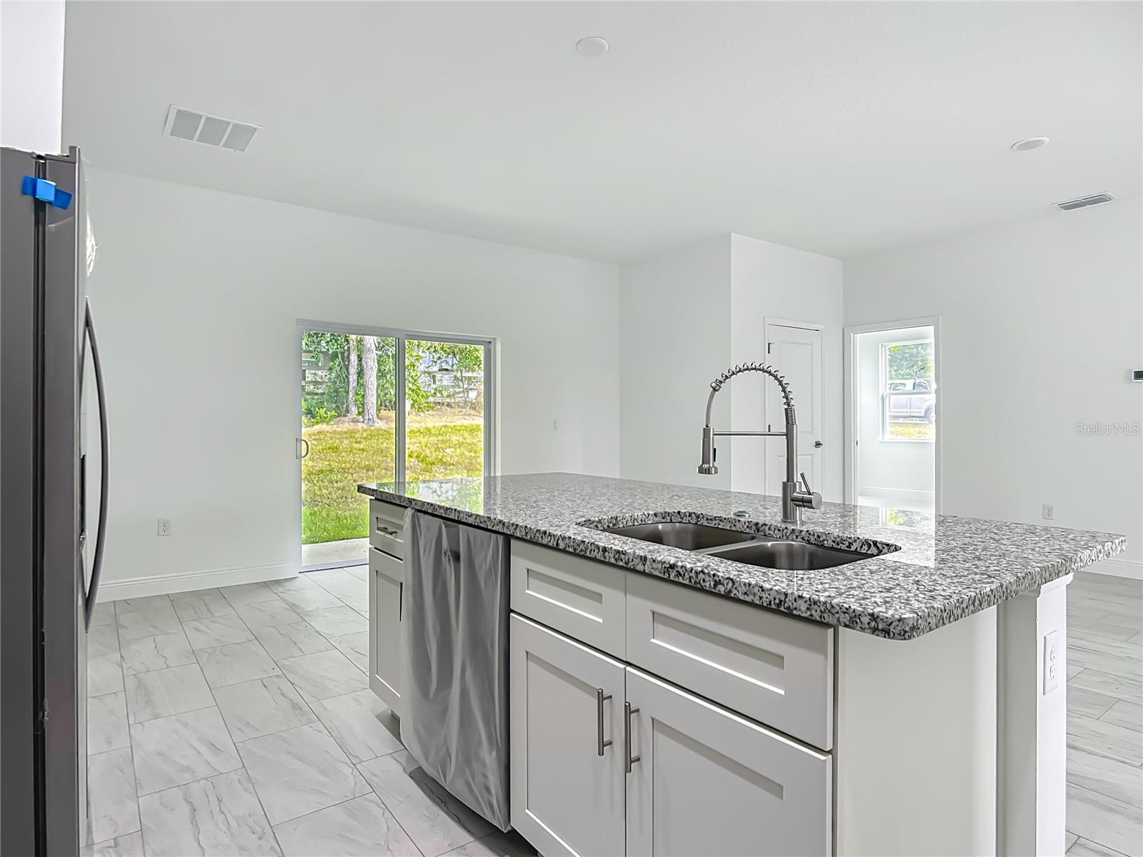 5736 N CLAREMONT DR, CITRUS SPRINGS, FL, 34434