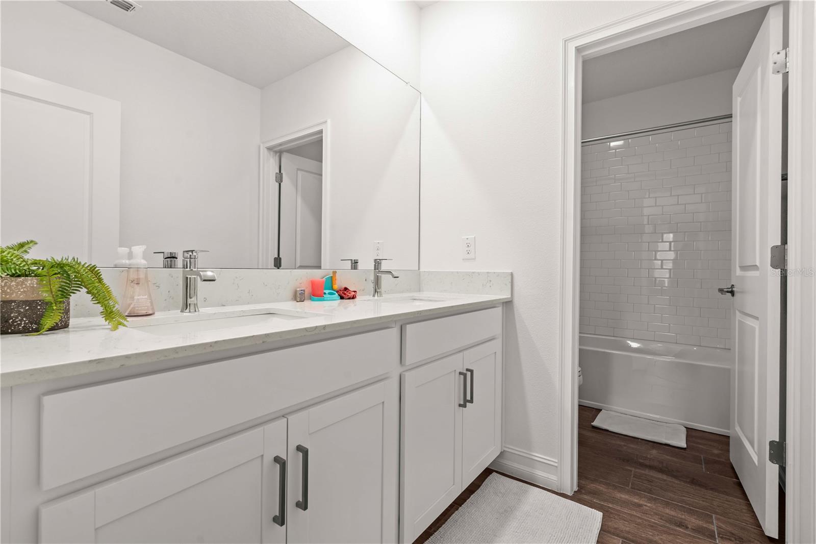 22034 STORYBOOK CABIN WAY, LAND O LAKES, FL, 34637