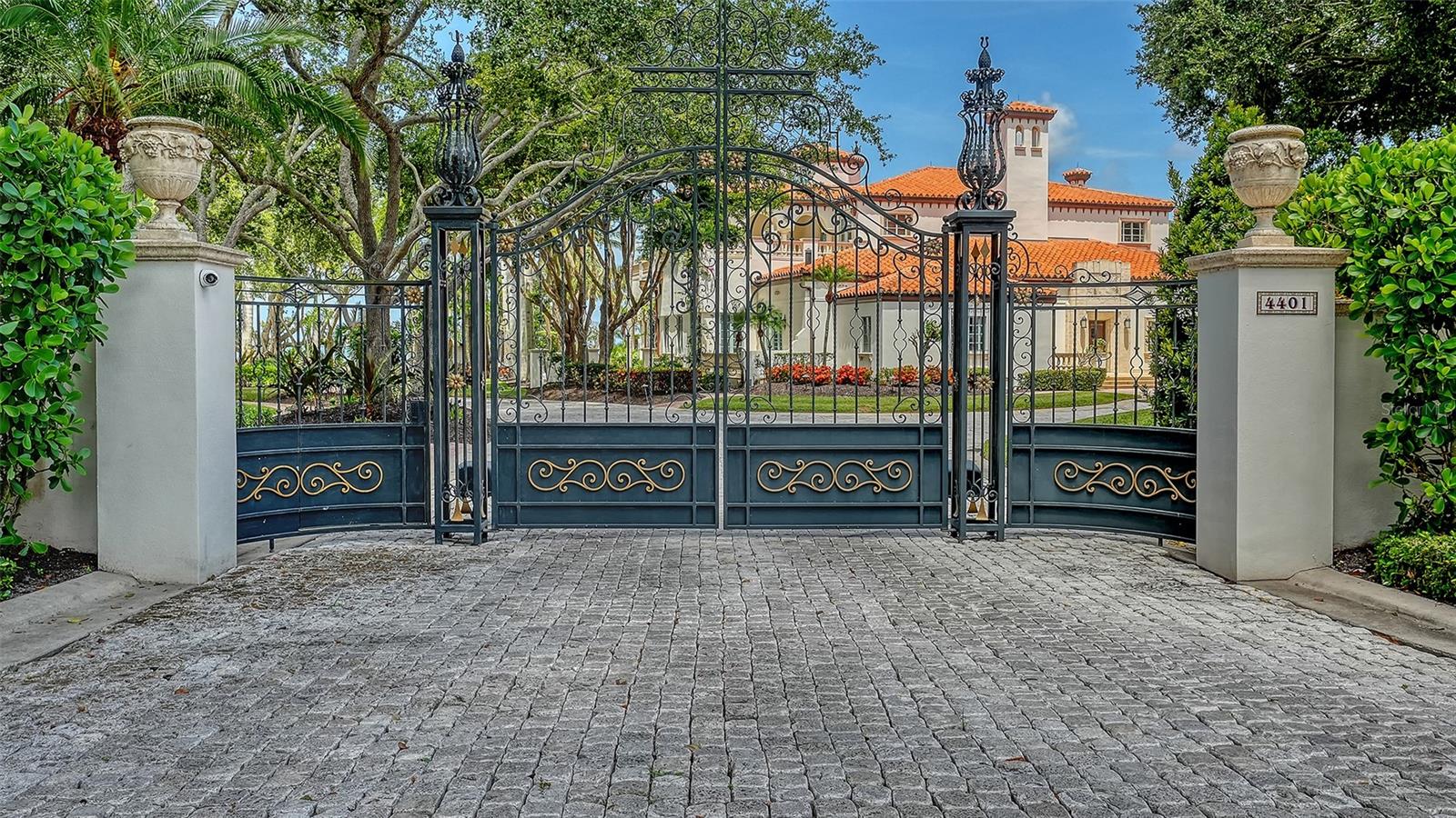 A4657960 Property Photo