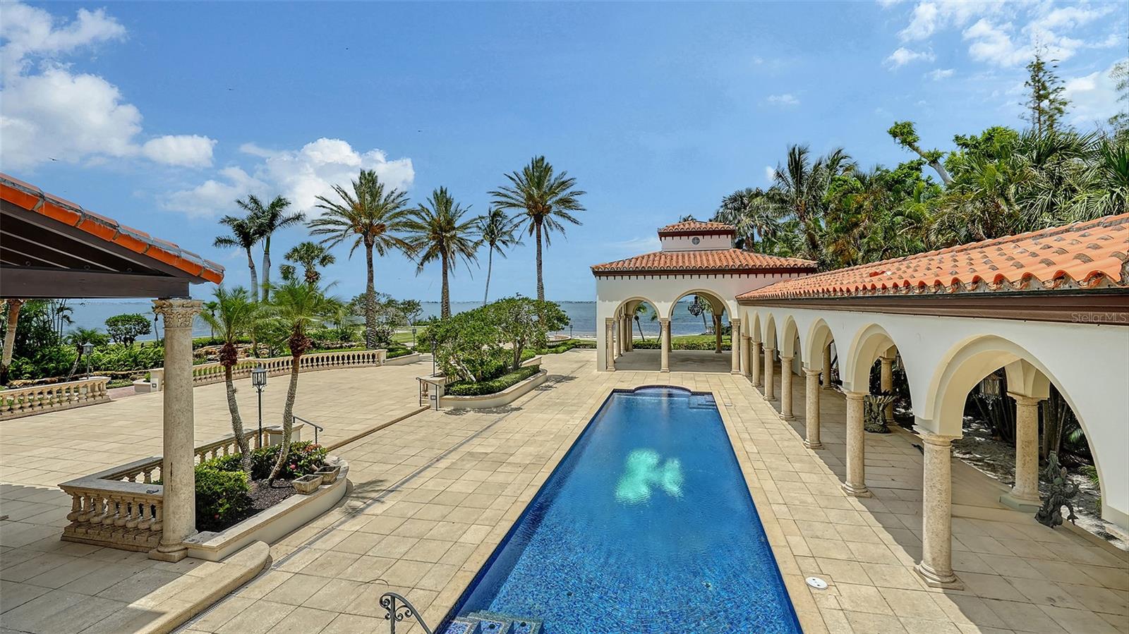 A4657960 Property Photo