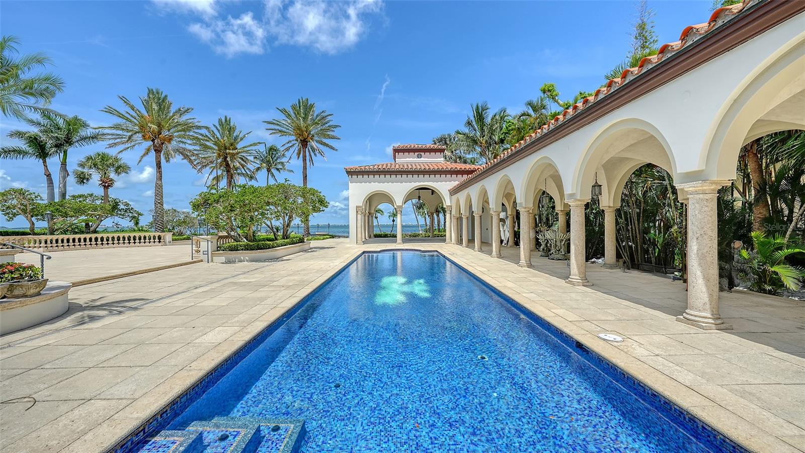 A4657960 Property Photo