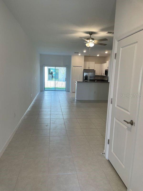 8245 CRESCENT OAKS DR, NEW PORT RICHEY, FL, 34655