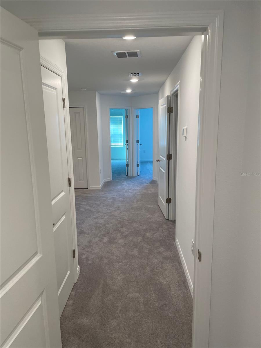 8245 CRESCENT OAKS DR, NEW PORT RICHEY, FL, 34655