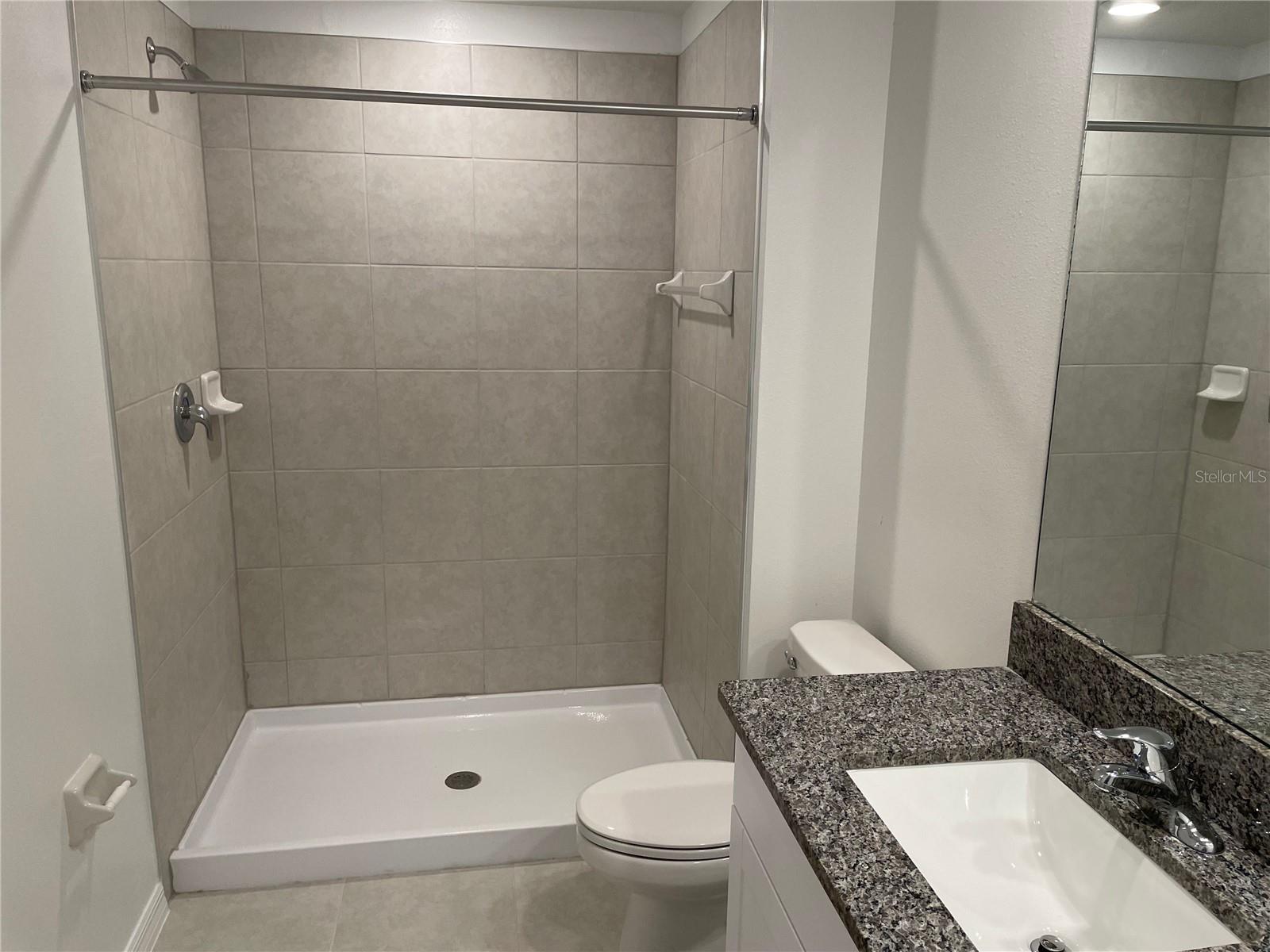 8245 CRESCENT OAKS DR, NEW PORT RICHEY, FL, 34655