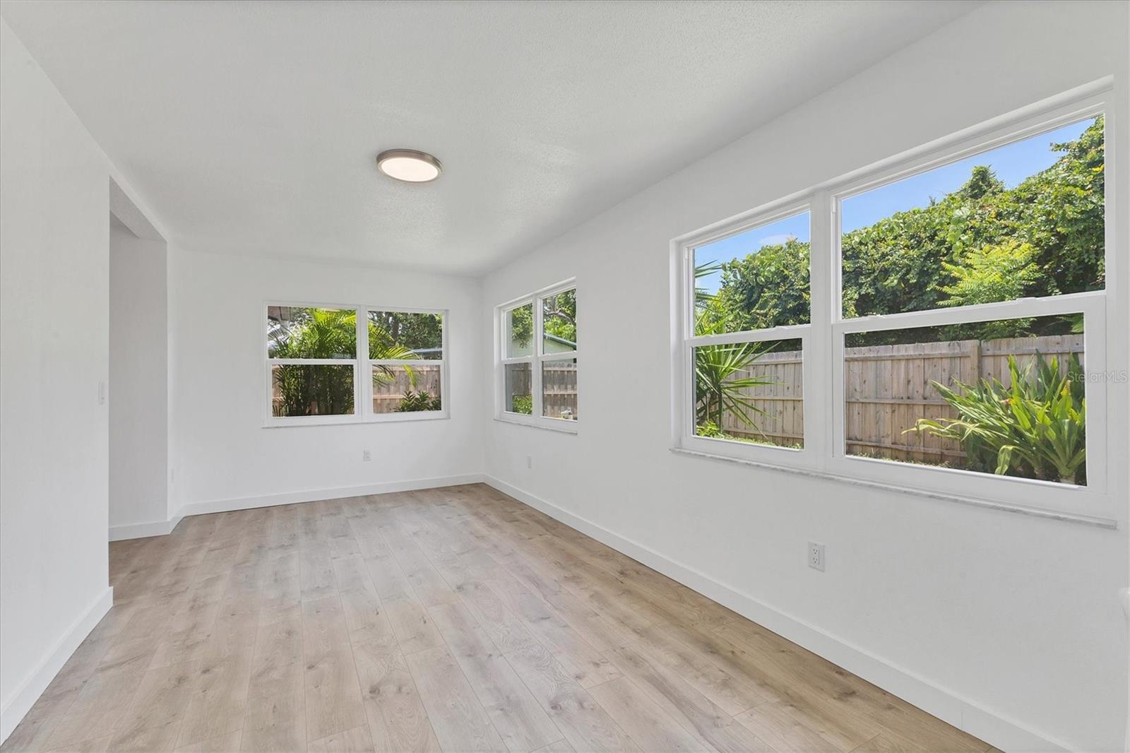 981 PONDEROSA RD, VENICE, FL, 34293