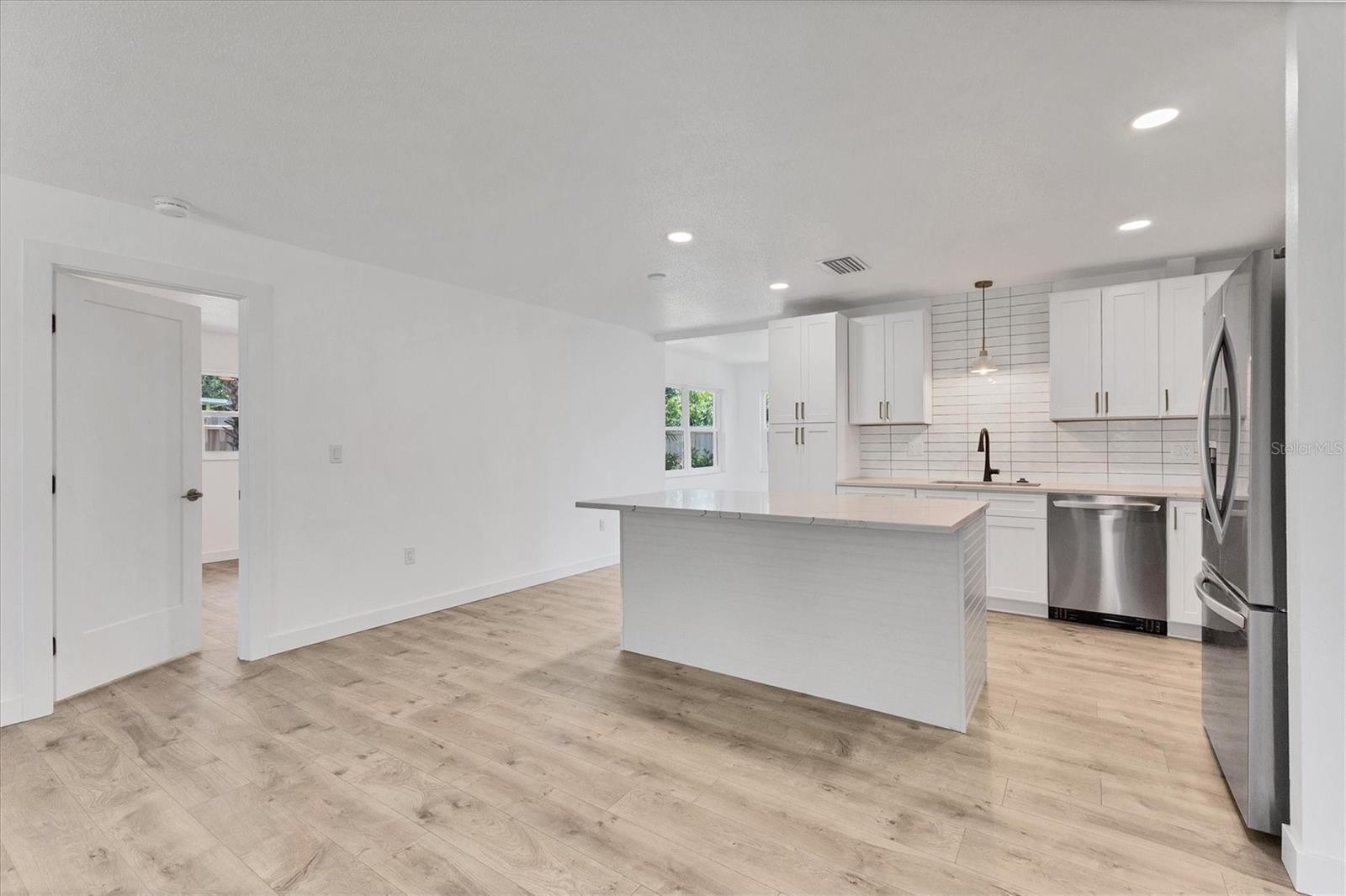 981 PONDEROSA RD, VENICE, FL, 34293