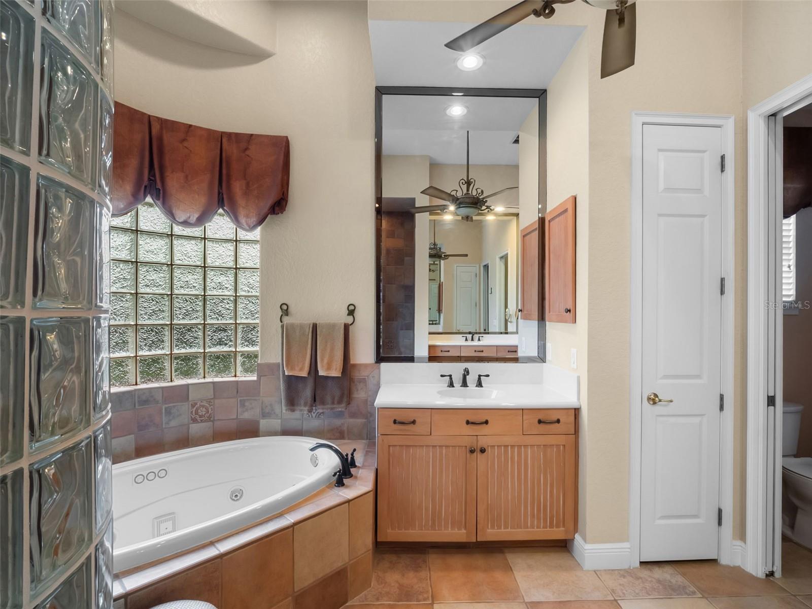 8974 GREY HAWK PT, ORLANDO, FL, 32836