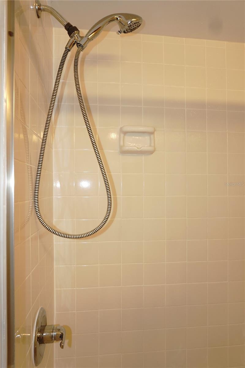 TB8404132 Property Photo