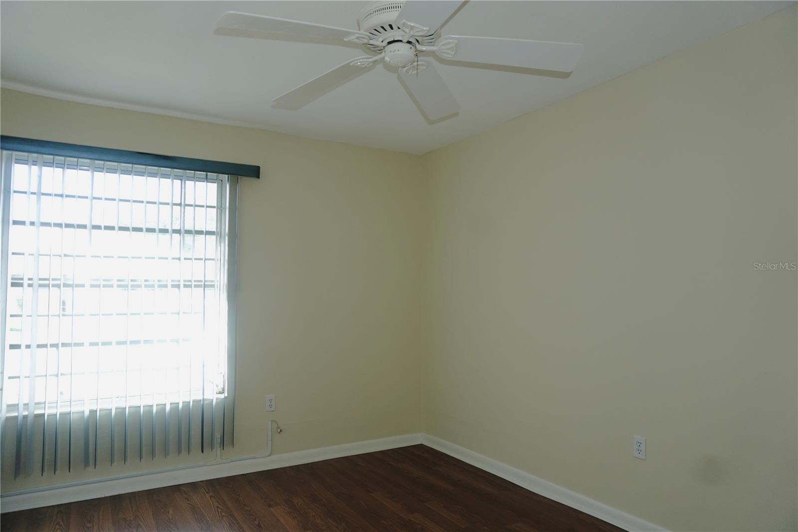 TB8404132 Property Photo