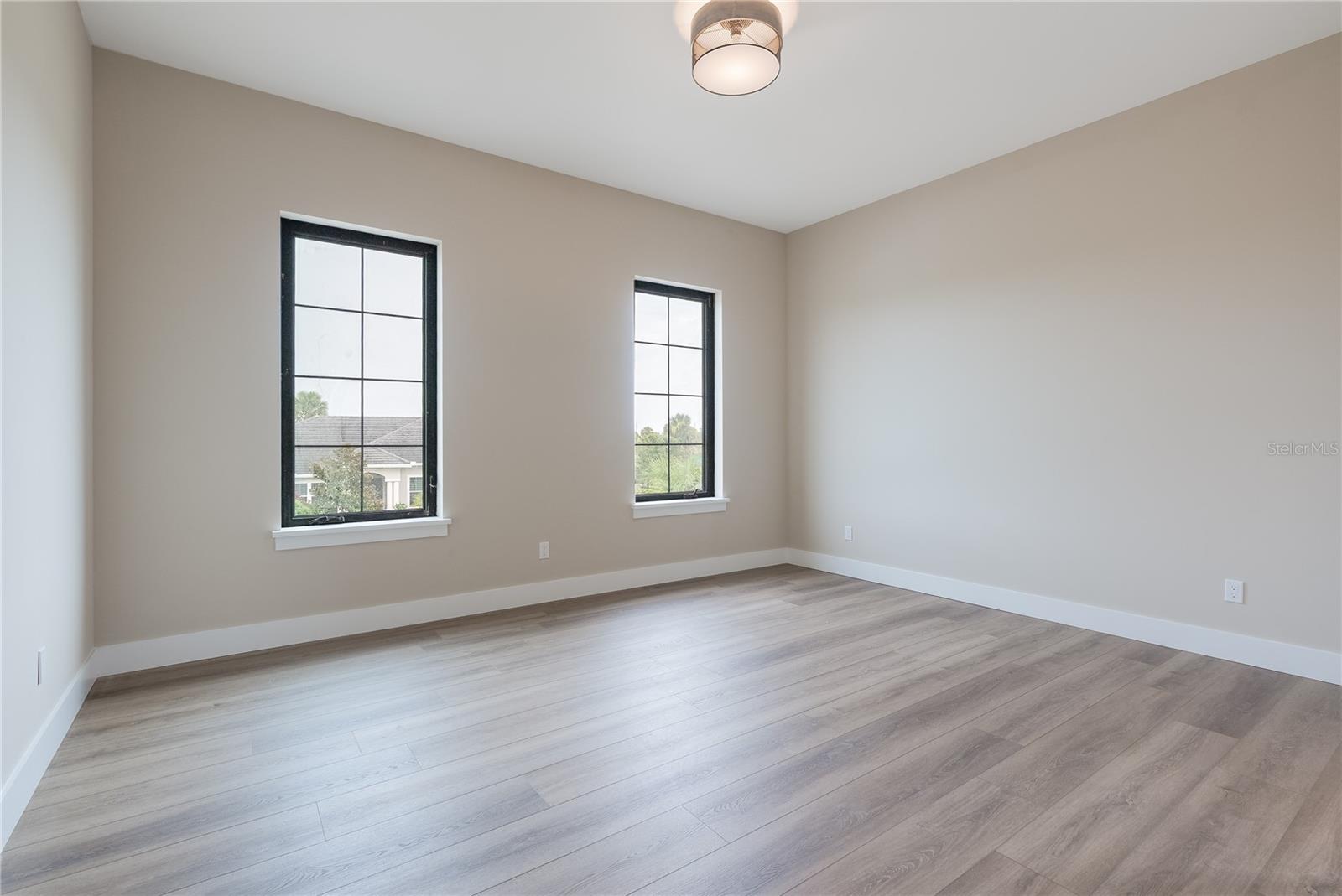 FC311016 Property Photo