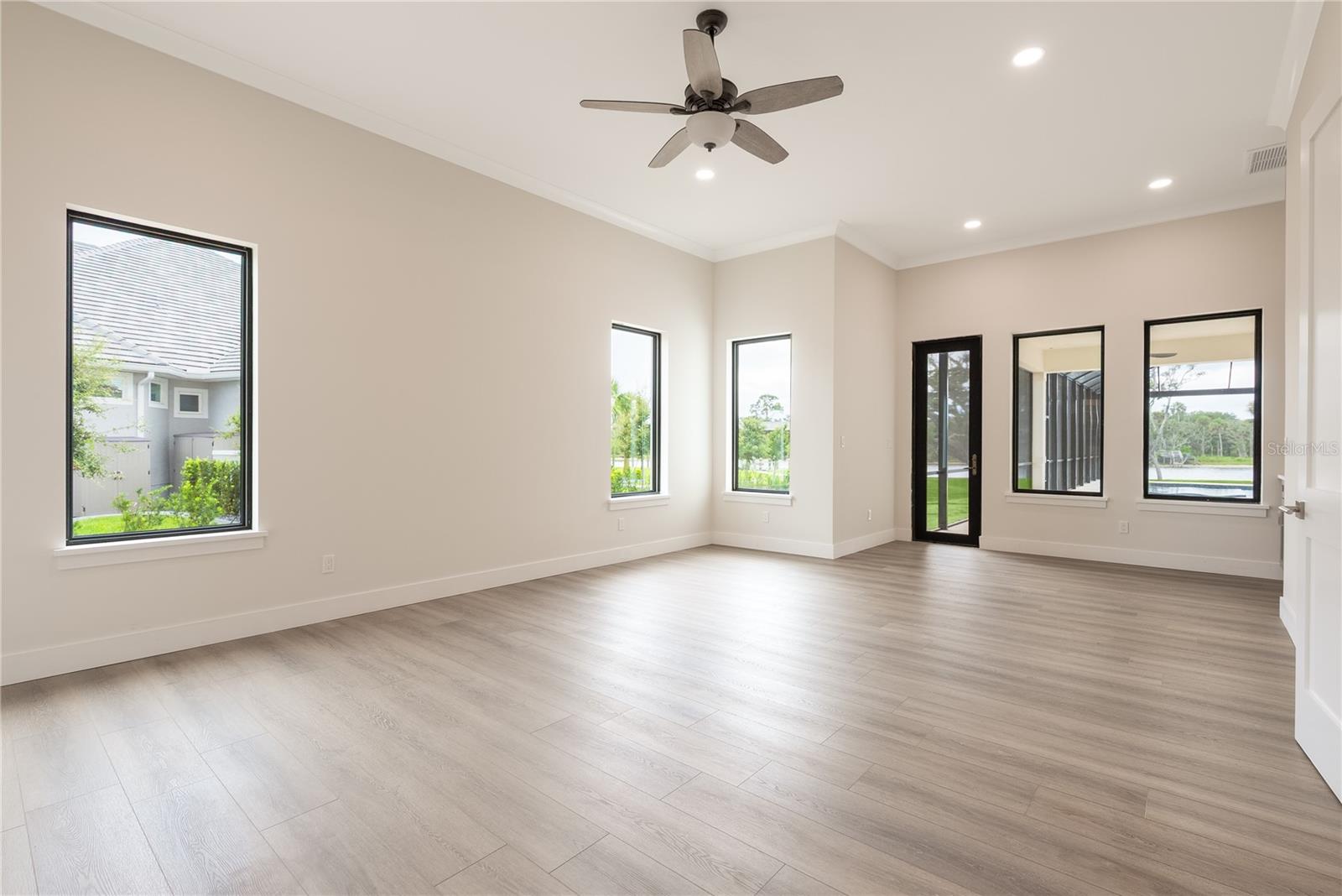 FC311016 Property Photo