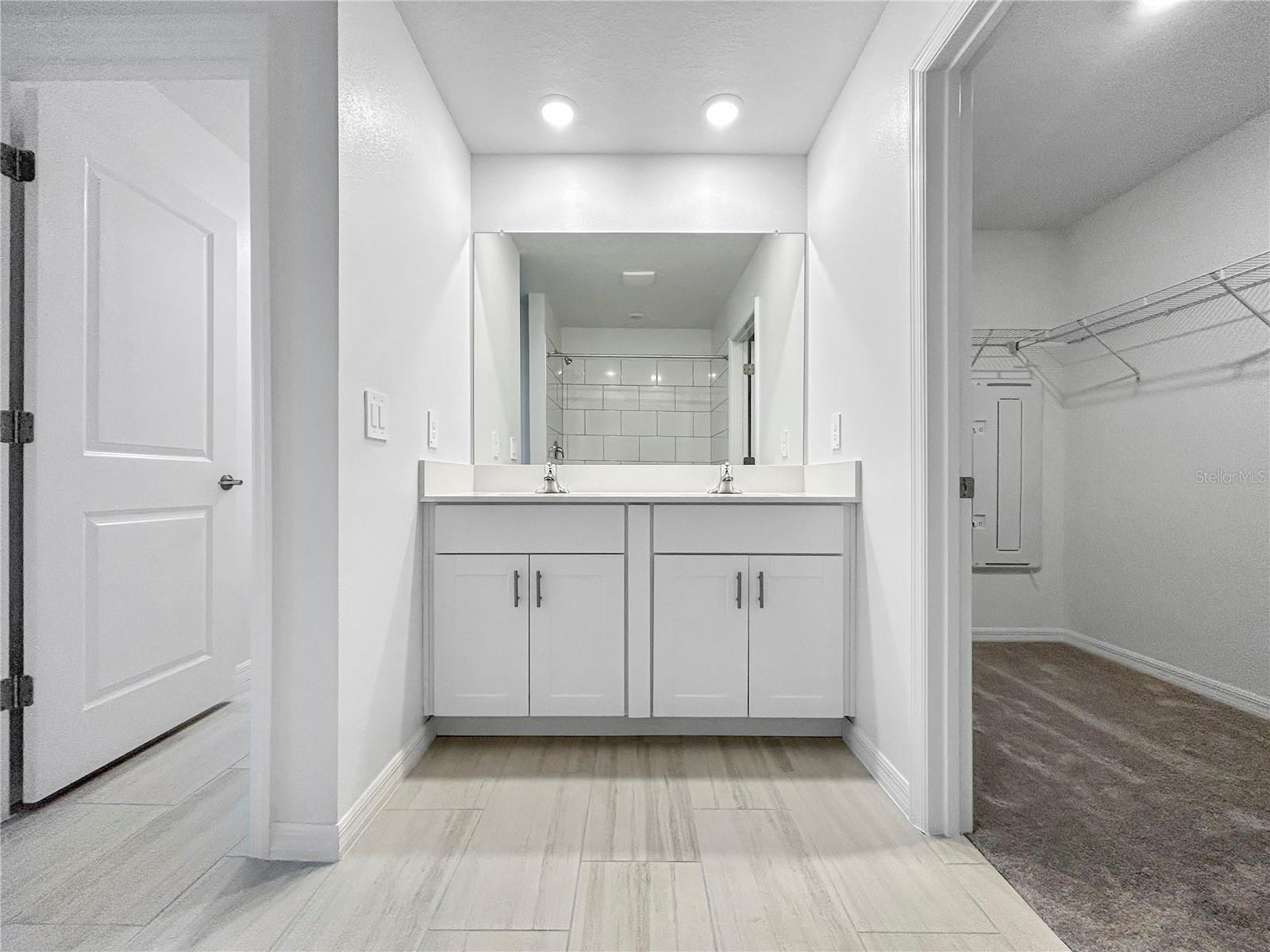 17570 SHIREWOOD WAY, LAND O LAKES, FL, 34638