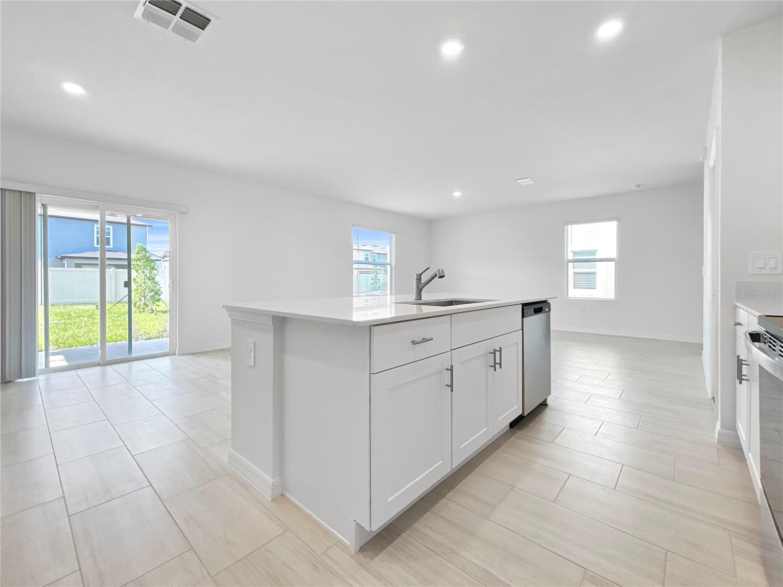 17570 SHIREWOOD WAY, LAND O LAKES, FL, 34638