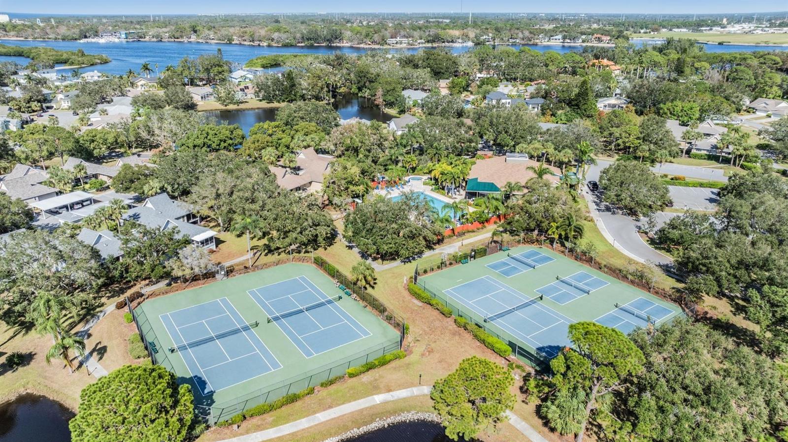 1140 S POINTE ALEXIS DR, TARPON SPRINGS, FL, 34689