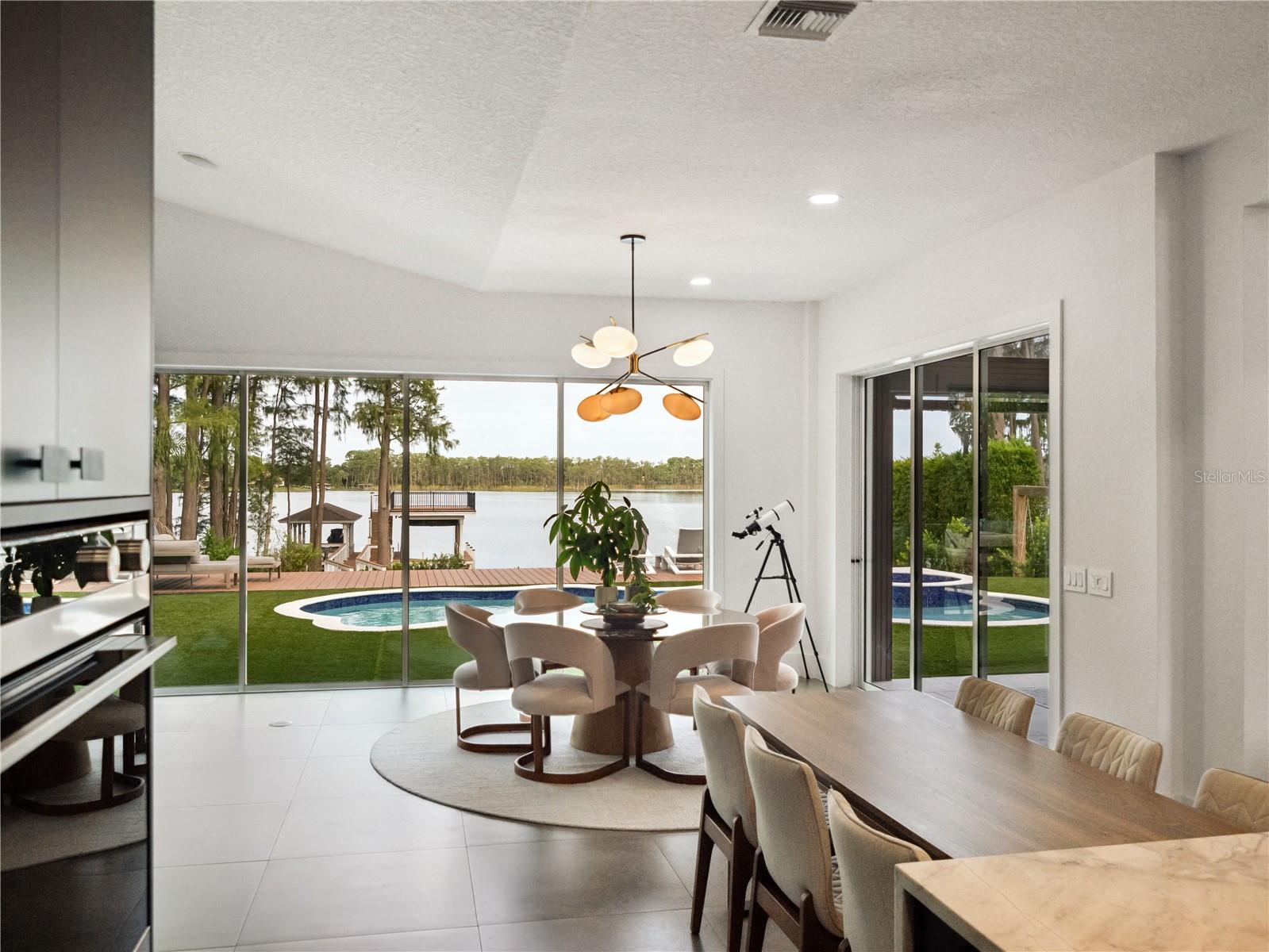 O6324381 Property Photo