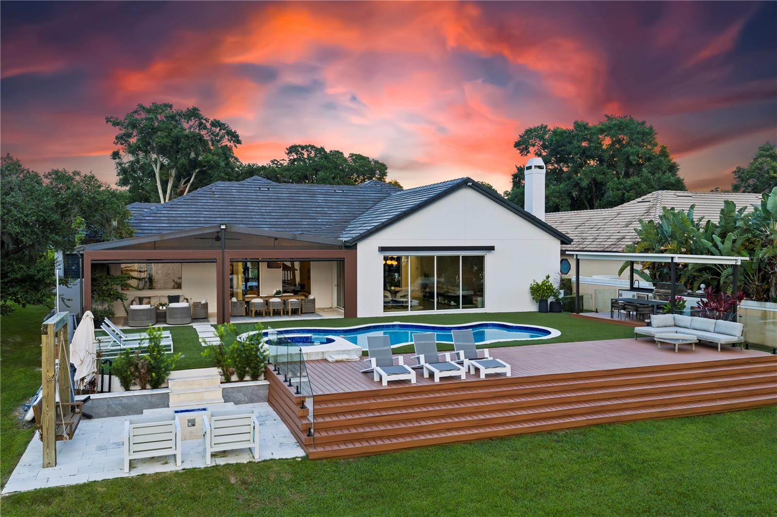 O6324381 Property Photo