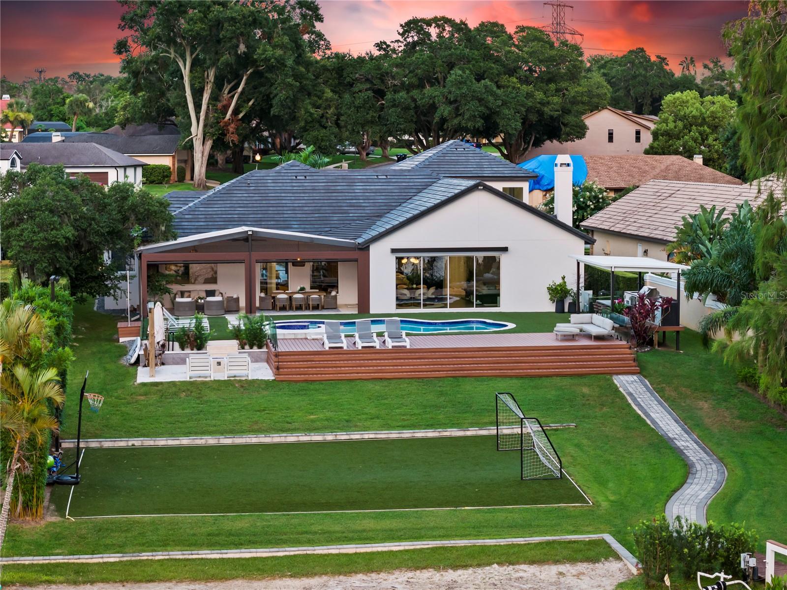 O6324381 Property Photo