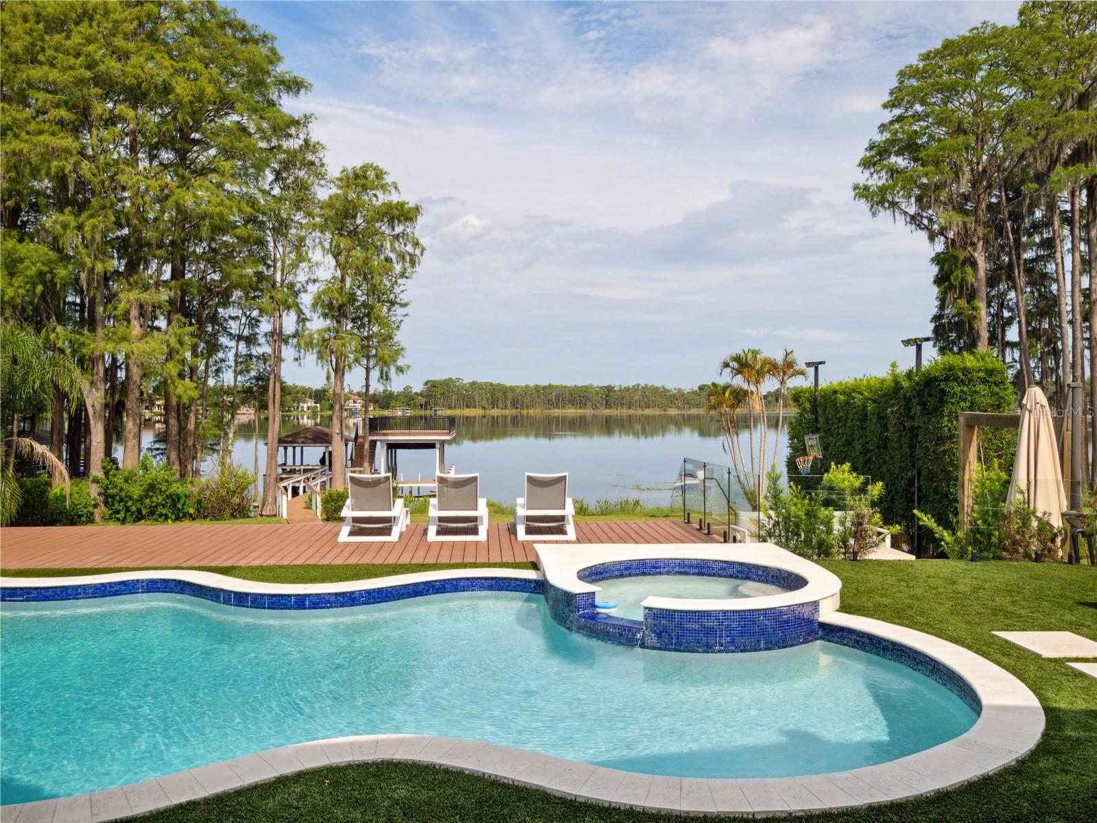 O6324381 Property Photo