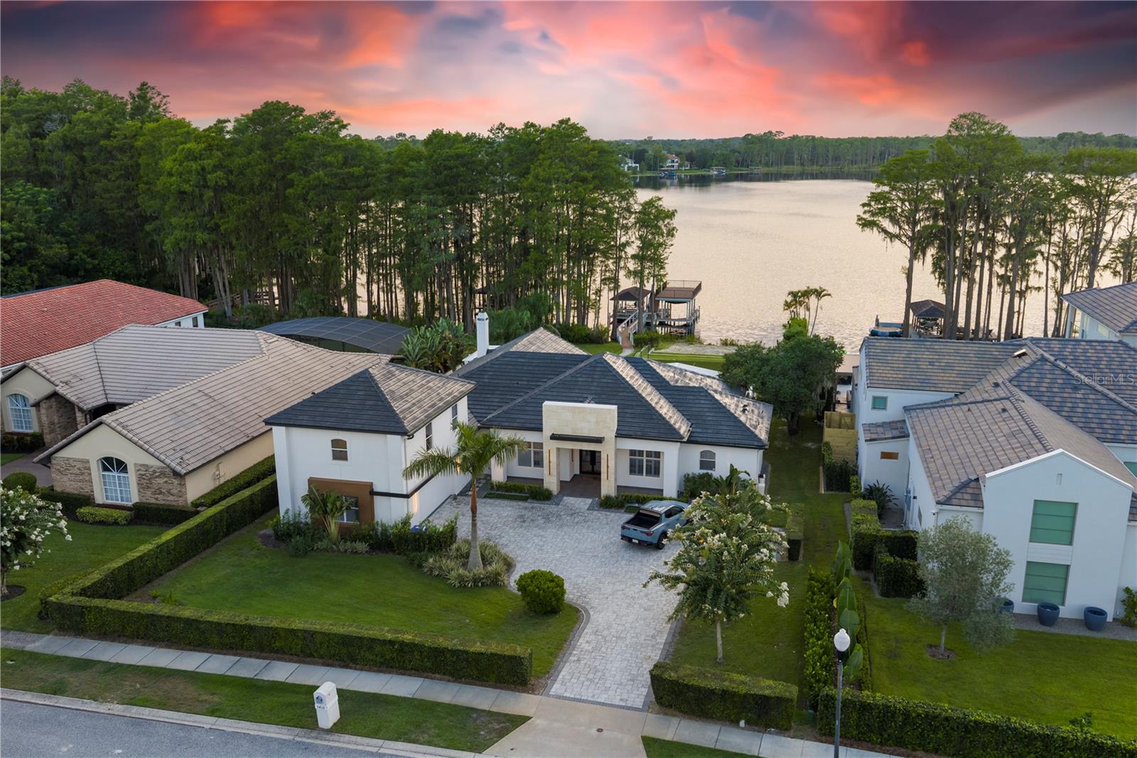 O6324381 Property Photo