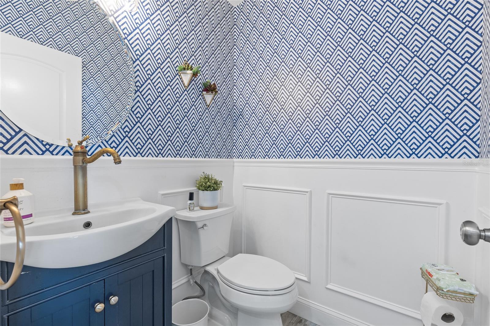 1132 HOFFNER AVE, ORLANDO, FL, 32809