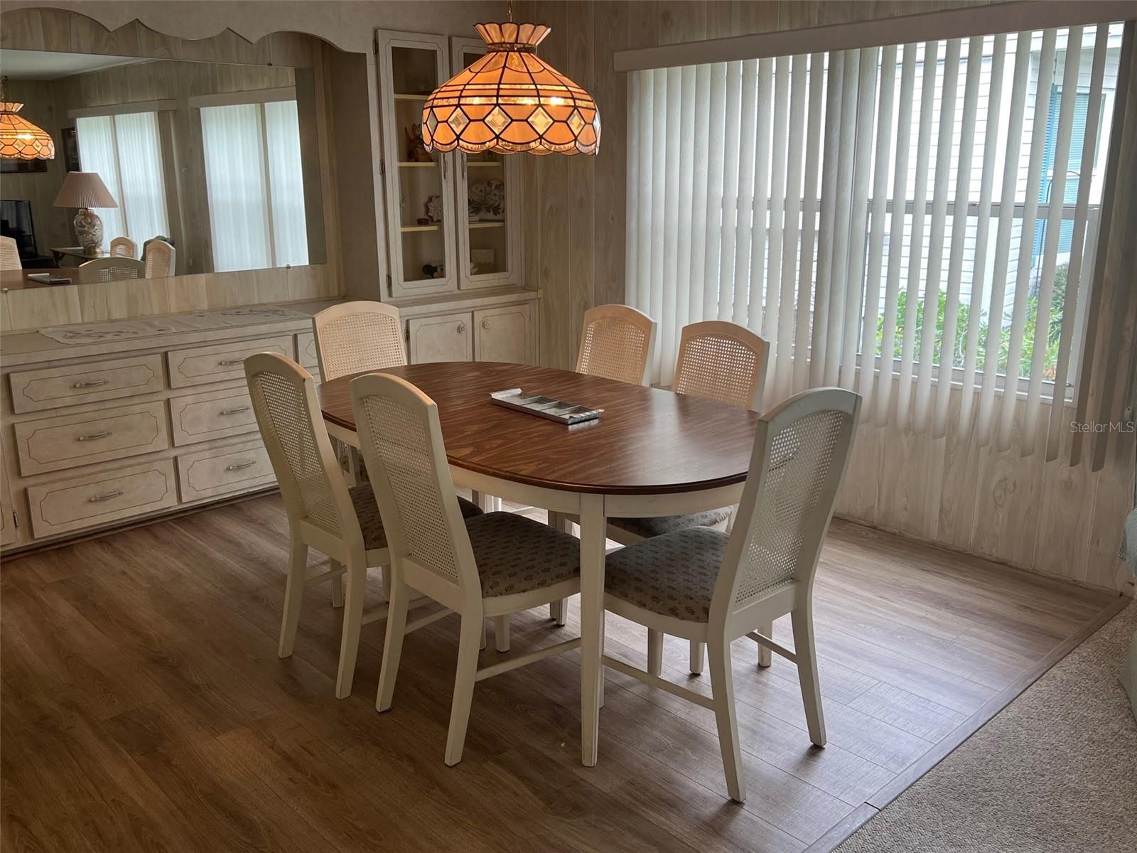 48 PALM FOREST DR, LARGO, FL, 33770