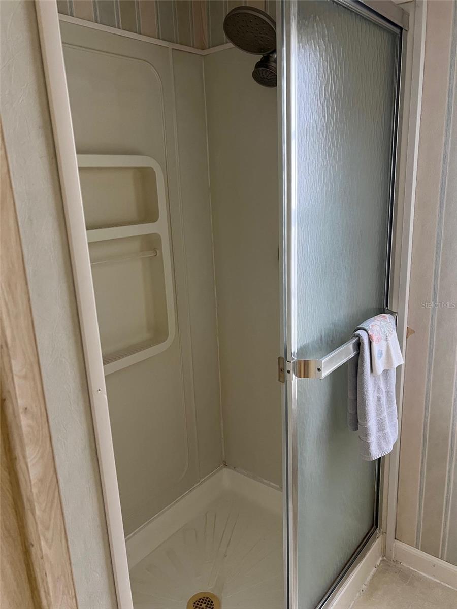 48 PALM FOREST DR, LARGO, FL, 33770