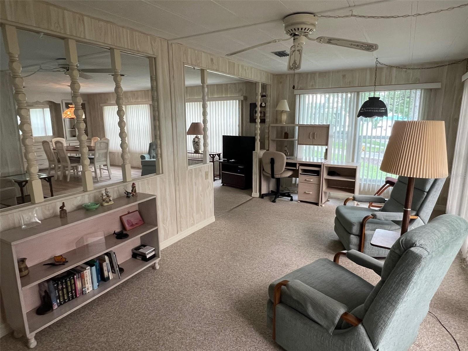 48 PALM FOREST DR, LARGO, FL, 33770