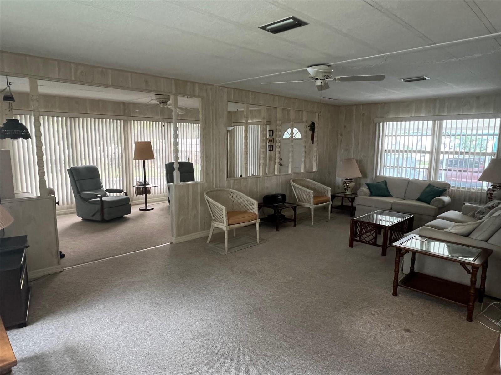 48 PALM FOREST DR, LARGO, FL, 33770