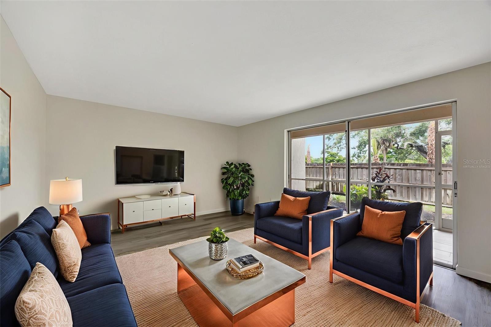 2121 WOOD ST #124, SARASOTA, FL, 34237