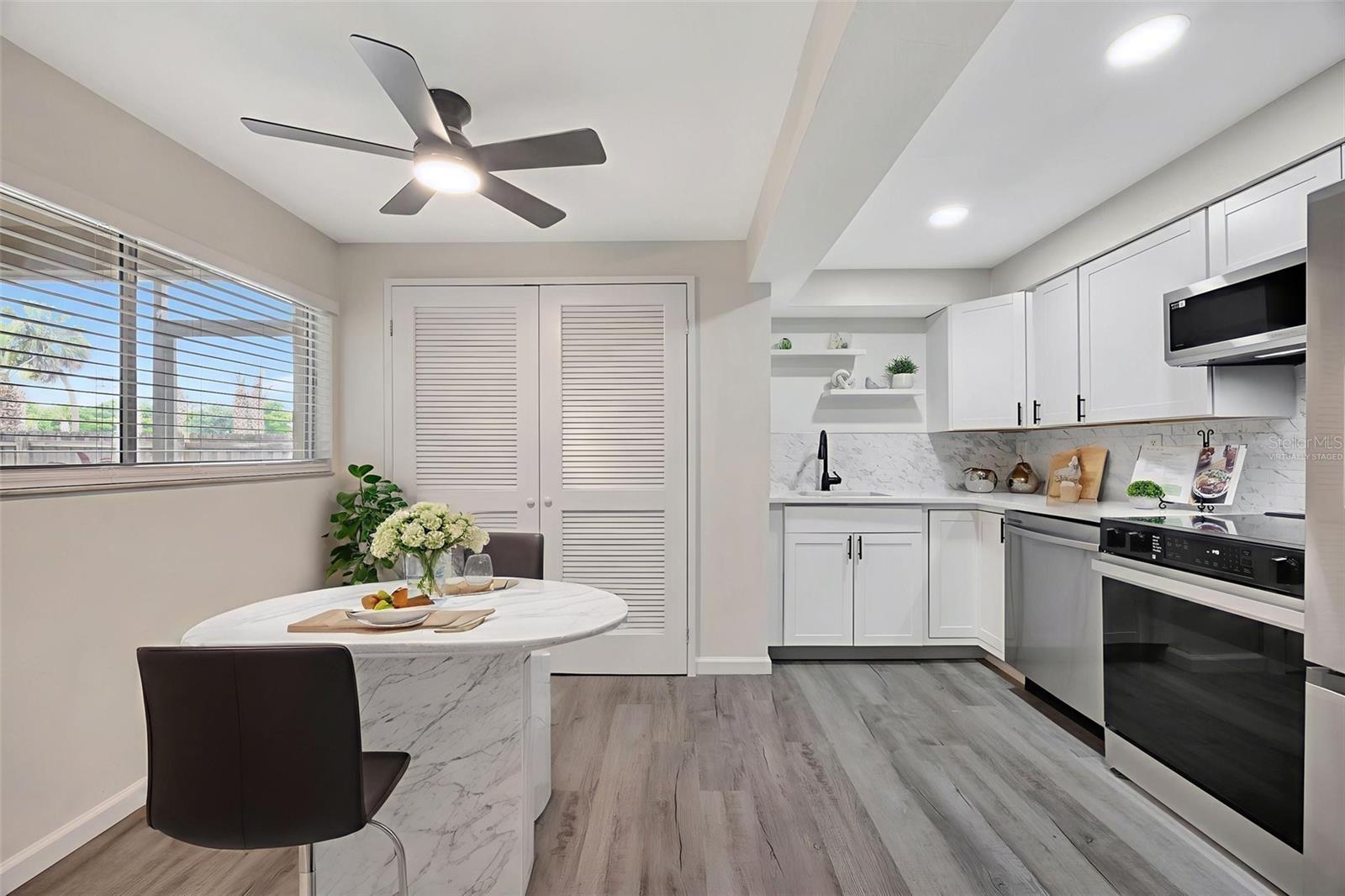 2121 WOOD ST #124, SARASOTA, FL, 34237