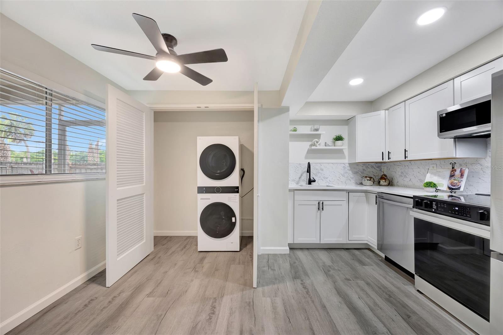 2121 WOOD ST #124, SARASOTA, FL, 34237