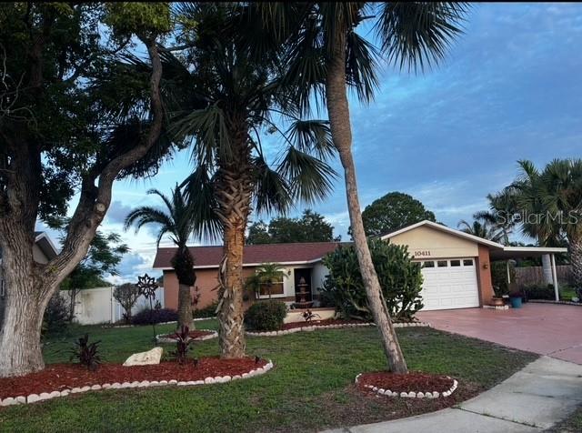 10411 LEANING OAK DR, PORT RICHEY, FL, 34668