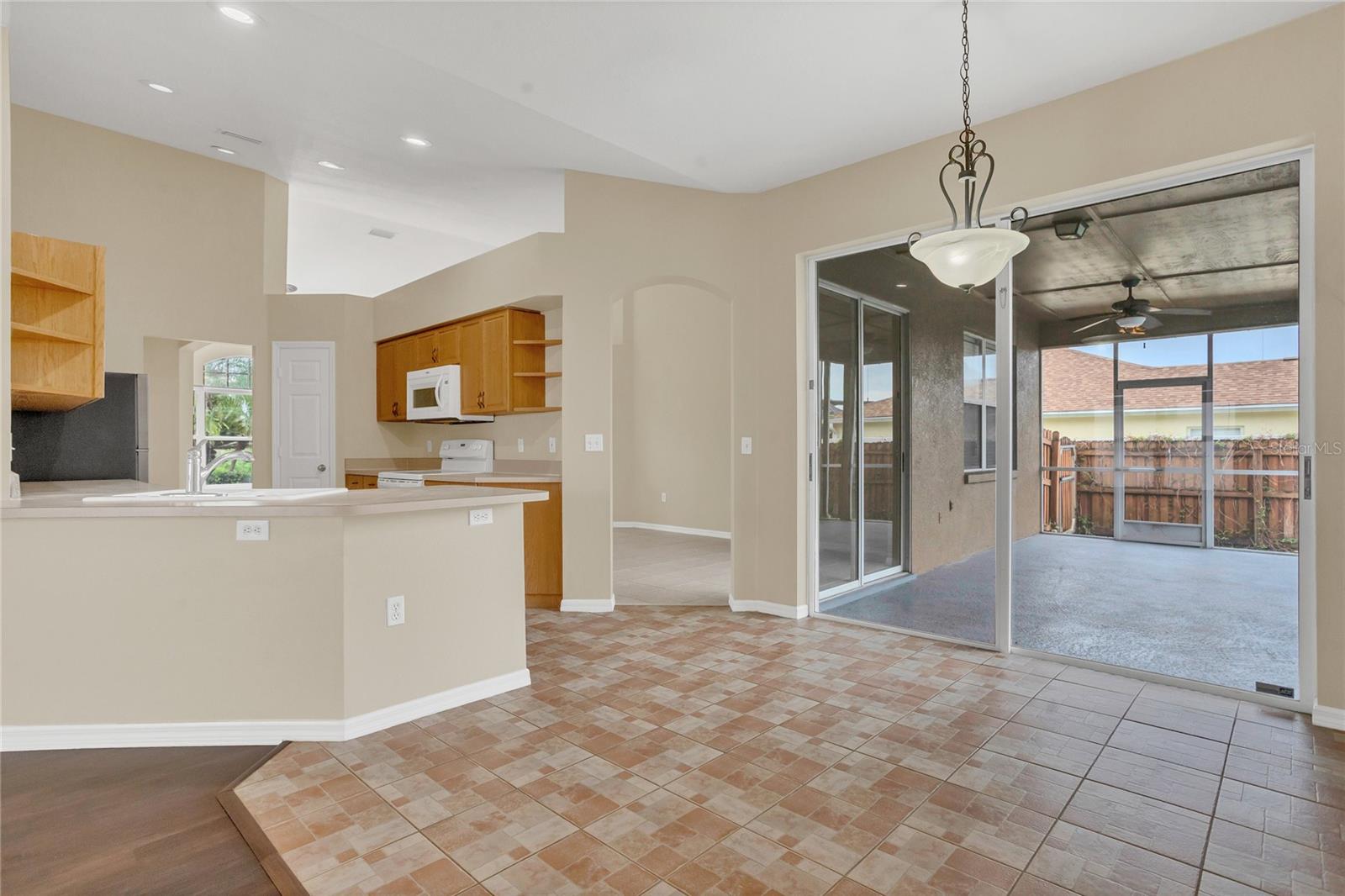 2408 GROVEWAY DR, VALRICO, FL, 33596