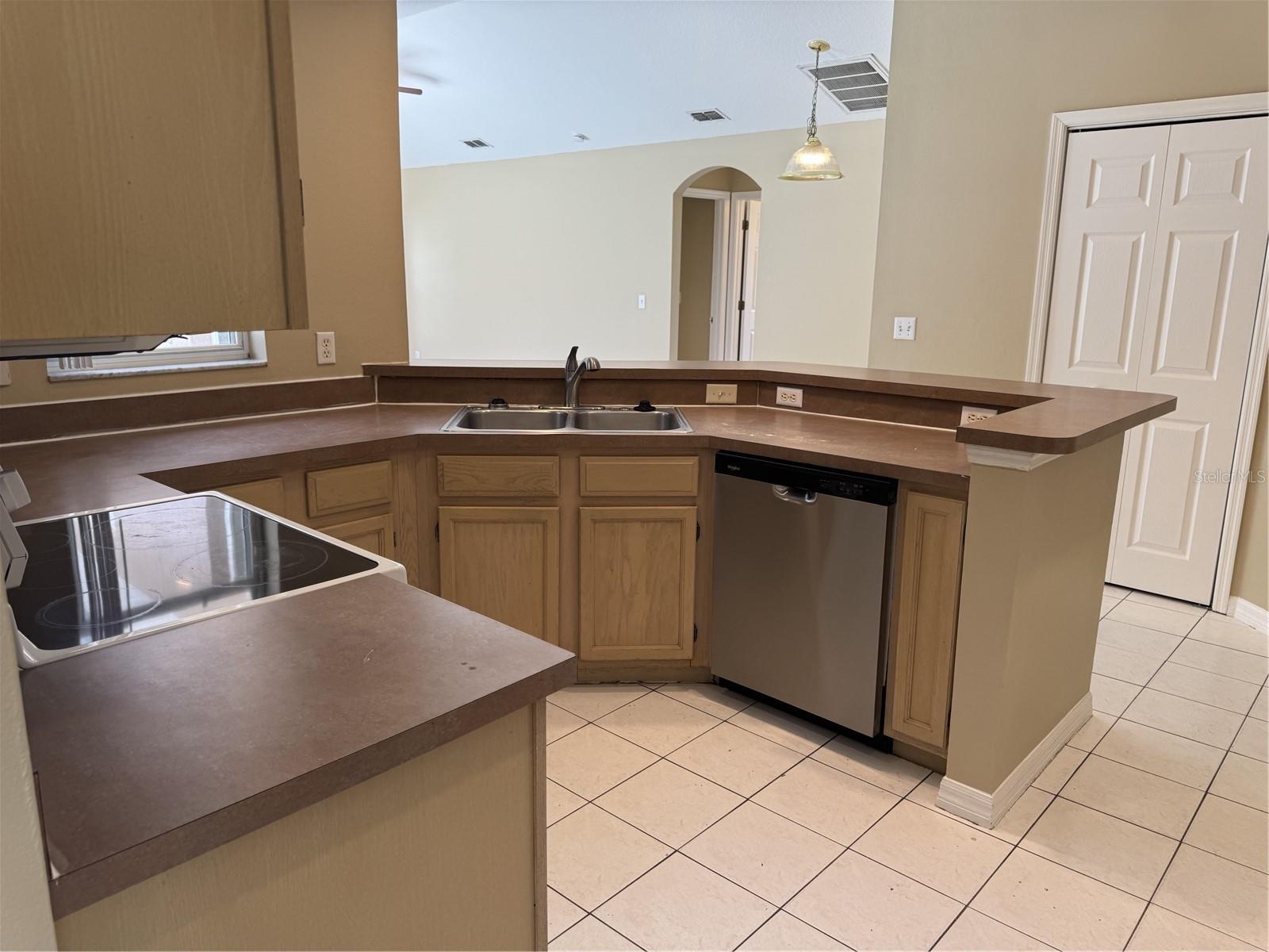 2116 NEW VICTOR RD, OCOEE, FL, 34761