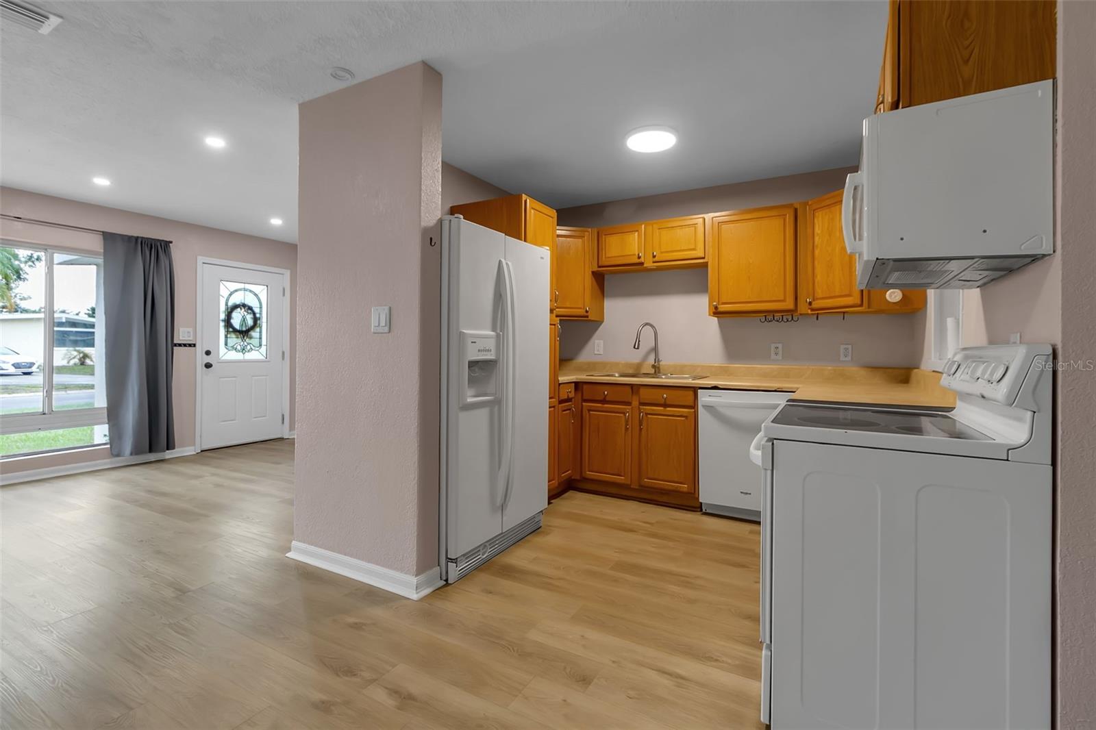 6439 LAFAYETTE RD, BRADENTON, FL, 34207