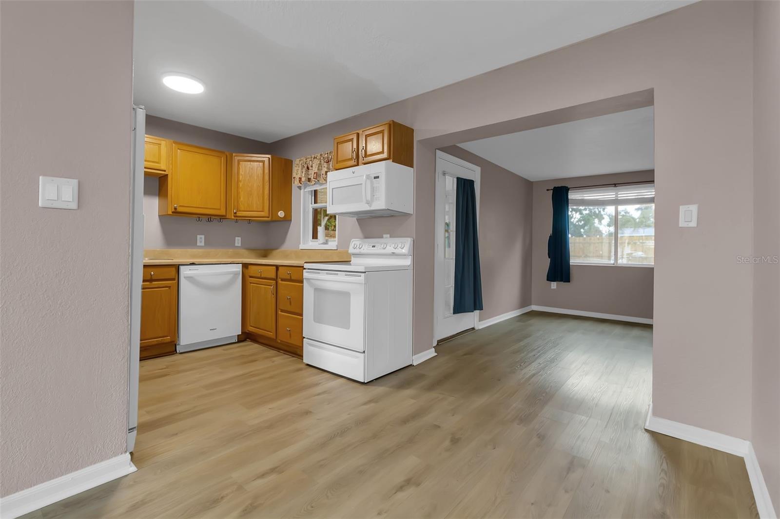 6439 LAFAYETTE RD, BRADENTON, FL, 34207