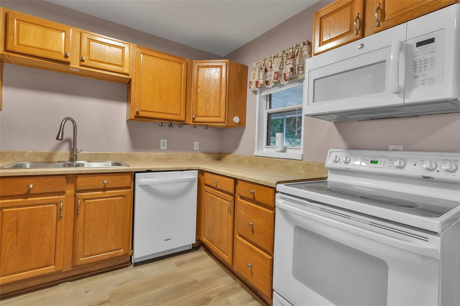 6439 LAFAYETTE RD, BRADENTON, FL, 34207