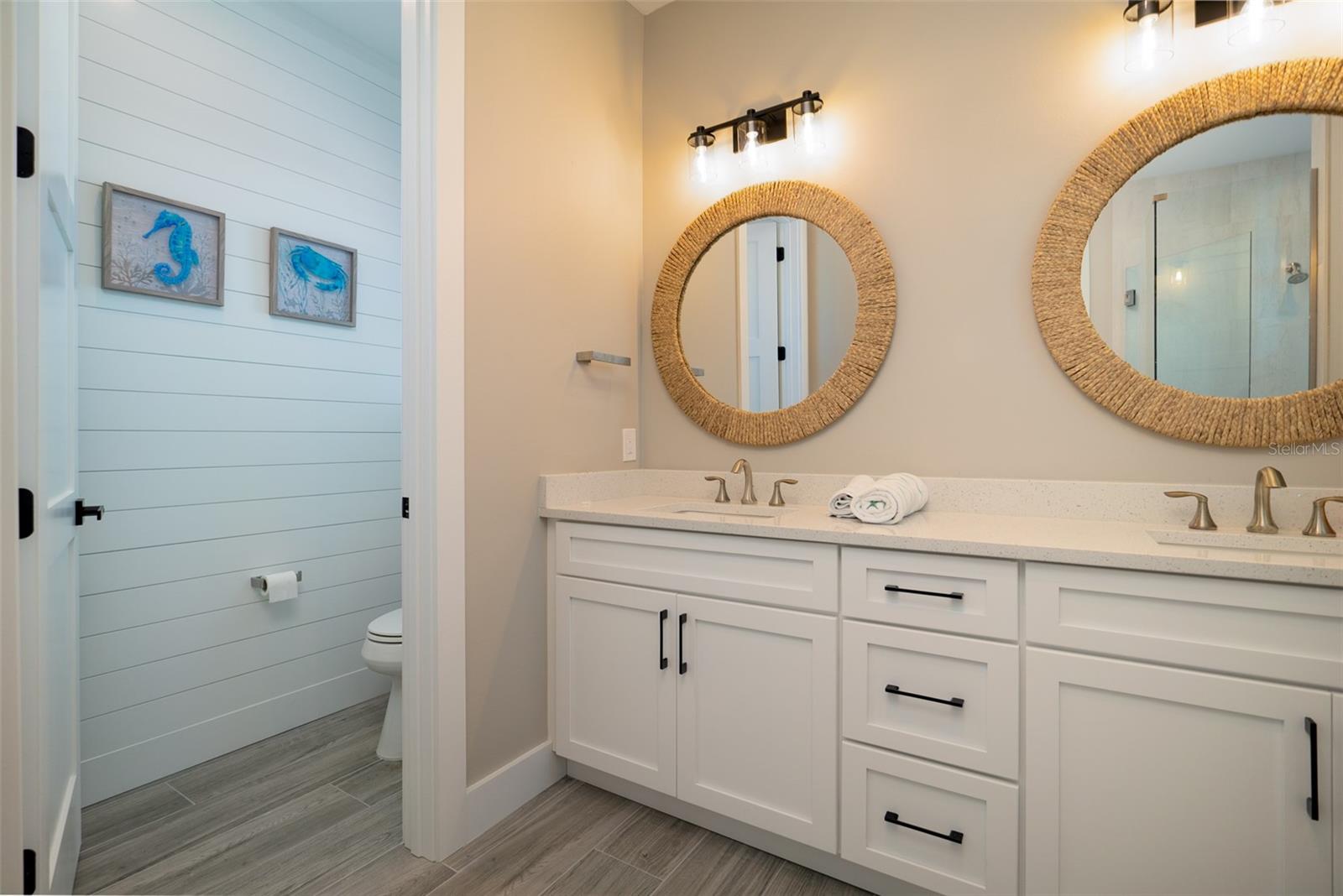 A4658000 Property Photo