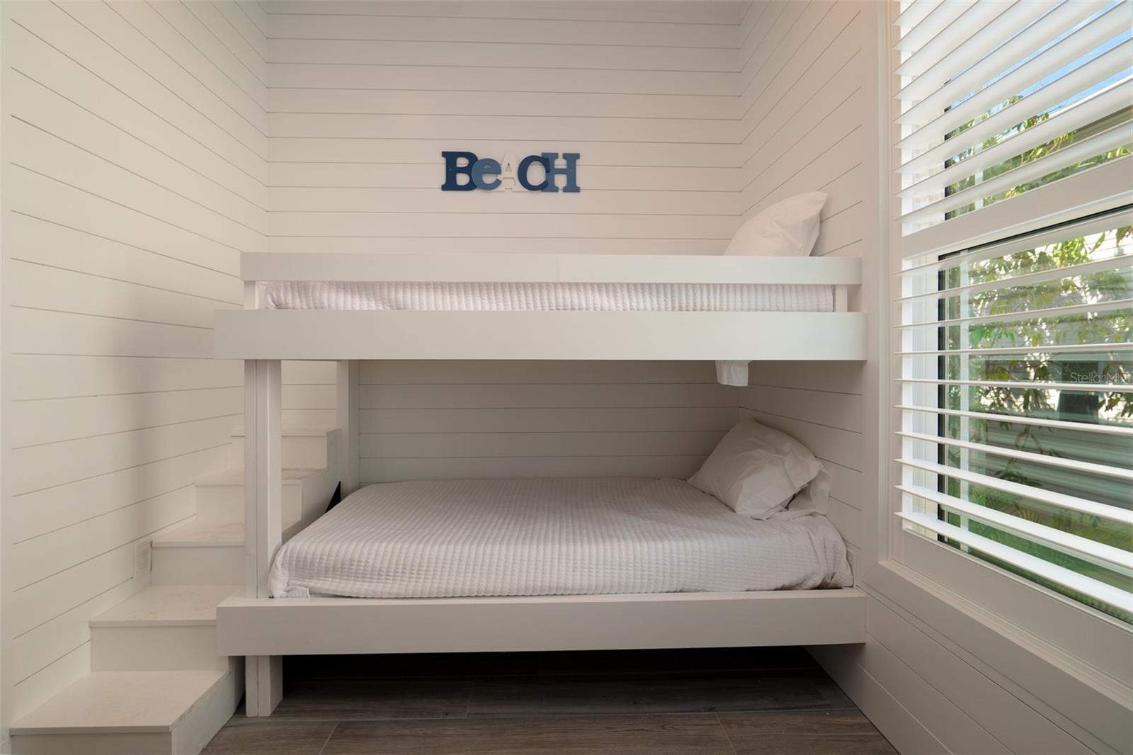 A4658000 Property Photo