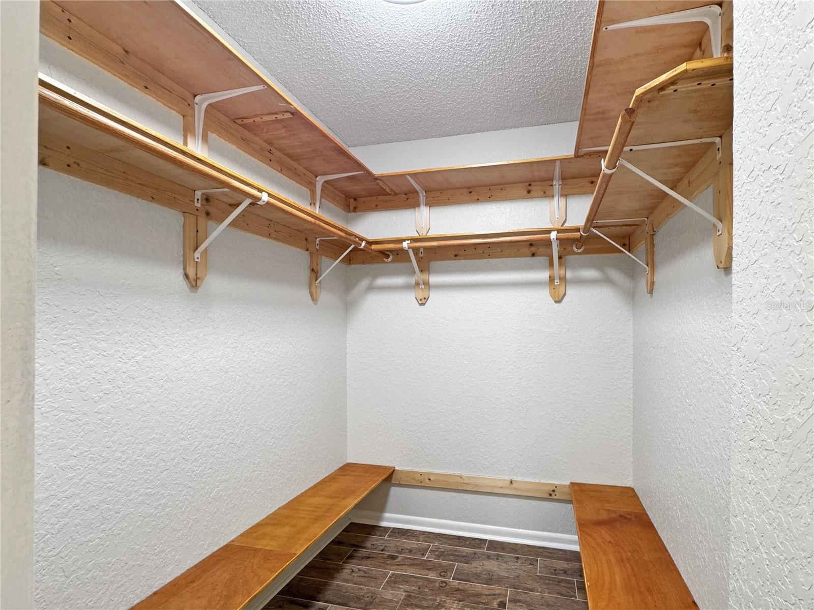 484 SANTA CRUZ PL NE #D, ST PETERSBURG, FL, 33703